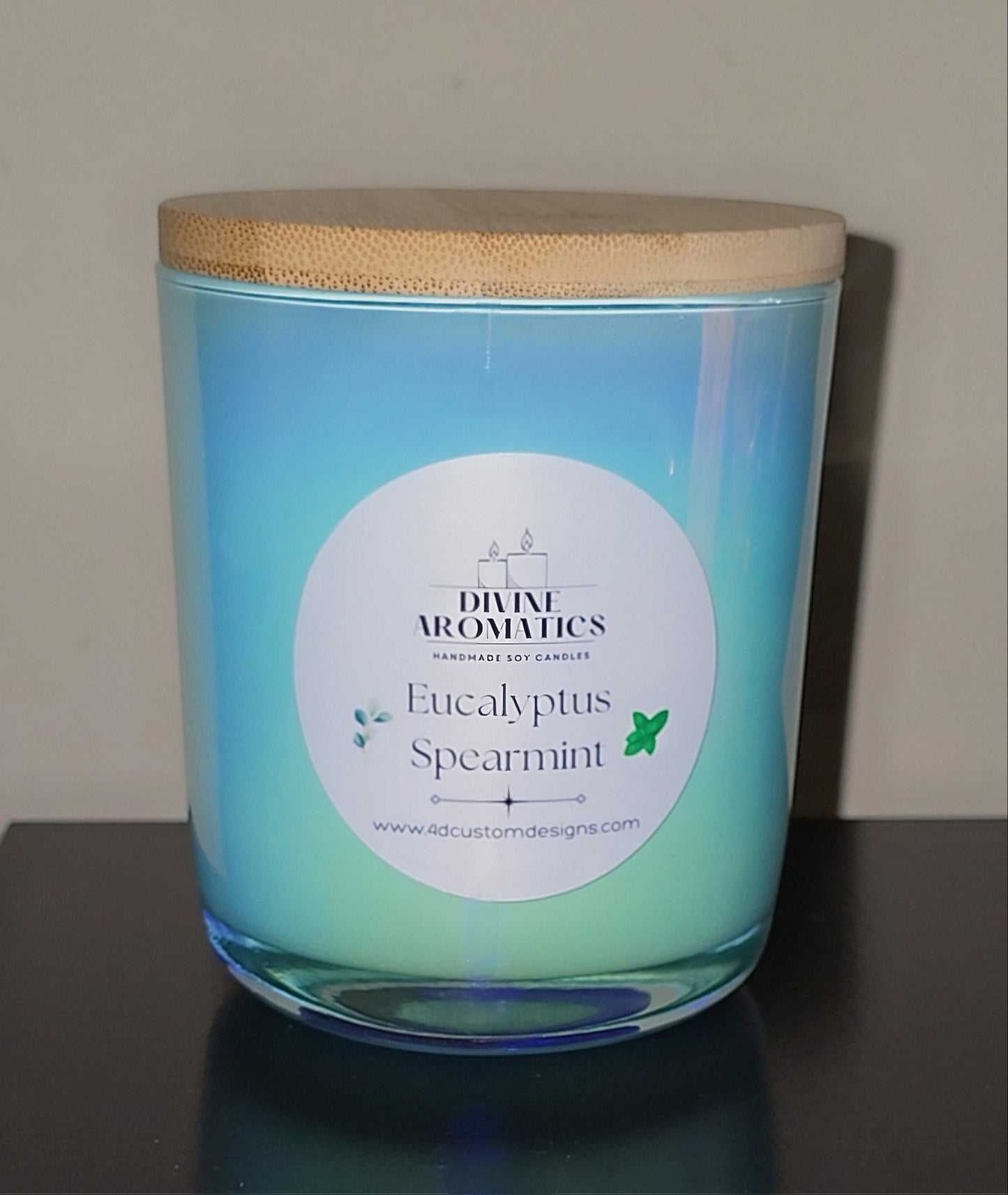 Divine Aromatics - Eucalyptus Spearmint Candle